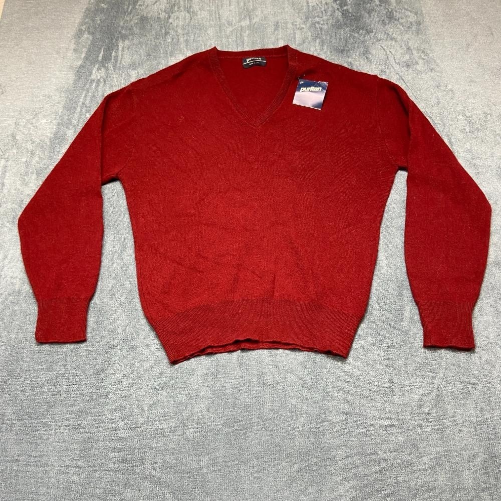Puritan Sweater Womens Large Red Acrylic Tight Knit Outdoor Winter Cozy V Neck